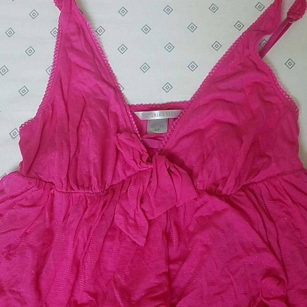 Lingerie - Picture 2 of 3